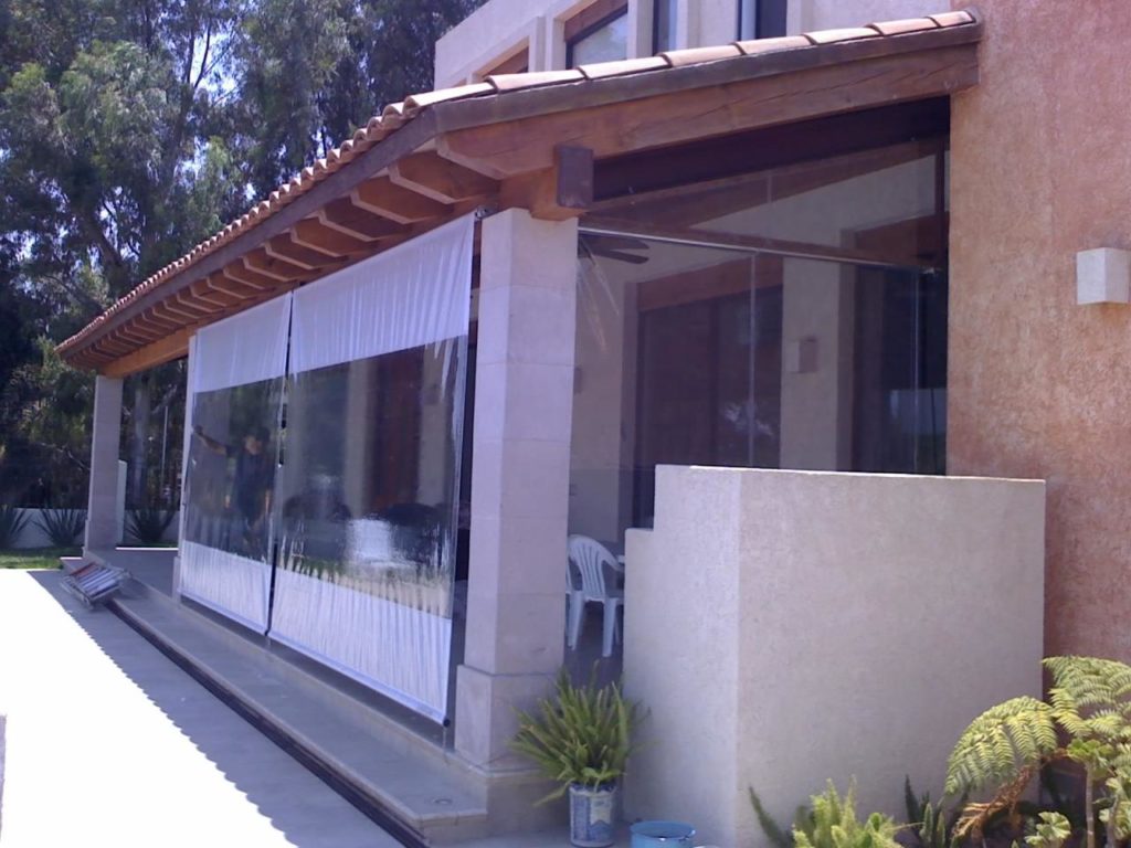 Cortinas Enrollables para Exterior de Lona